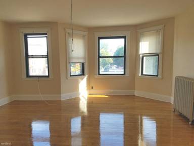 Main picture of 225 Chestnut Hill Ave