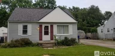 Main picture of 1076 S Ashburton Rd