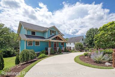 Main picture of 400 Stratford Rd