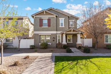 Main picture of 2644 S Valle Verde