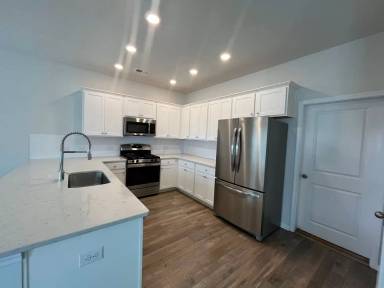 Main picture of 175 Daniels Creek Cir