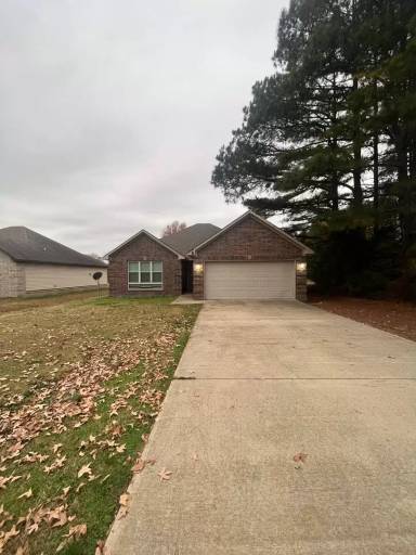 Main picture of 4399 Richardson Dr