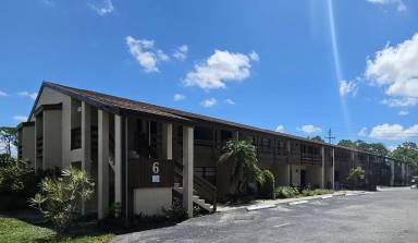 Main picture of 6 Quails Run Blvd