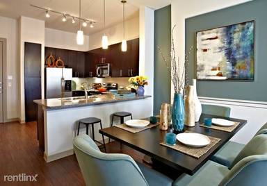Main picture of 2660 At City Place