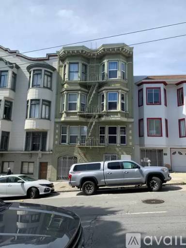 Main picture of 1670 Clay St