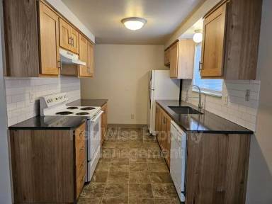 Main picture of 318 W 30th St