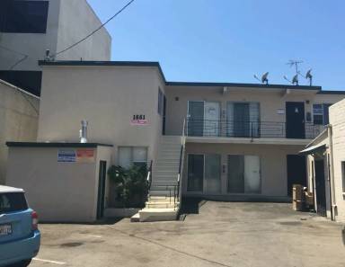 Main picture of 1661 Sawtelle Blvd