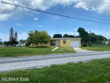 Main picture of 3000 Garden Ter NE