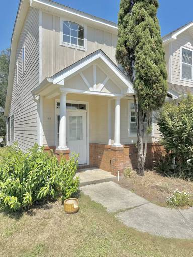 Main picture of 53 Fair Way