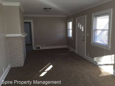 Main picture of 3500 E 7th St