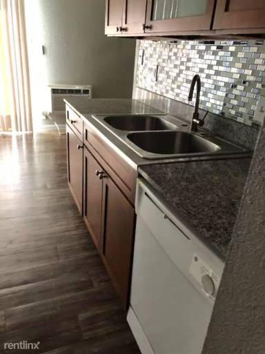 Main picture of LaDonna Place Apartments