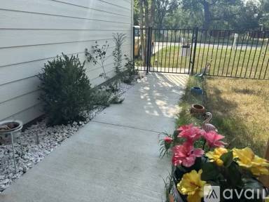 Main picture of 1204 N Mystic Dr