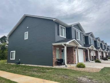 Main picture of 2299 E 34th Blvd