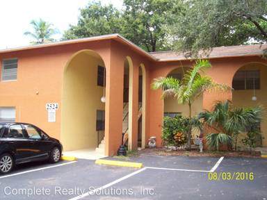 Main picture of 2524 Congress St