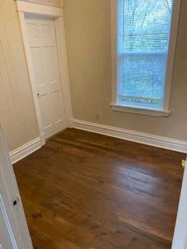 Main picture of 2308 W 4th St