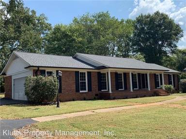 Main picture of 6338 Farmlake Dr