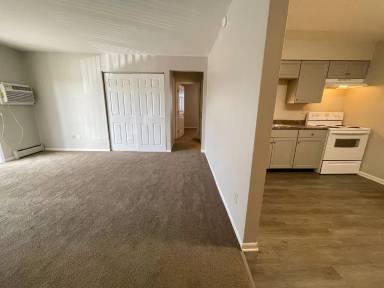 Main picture of 95 Circle Dr