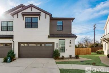 Main picture of 1214 Lamar Dr