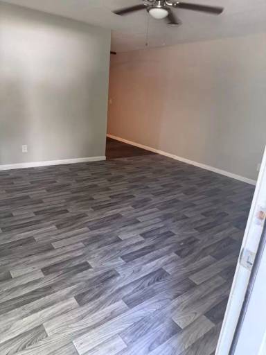 Main picture of 17 Drexel Dr