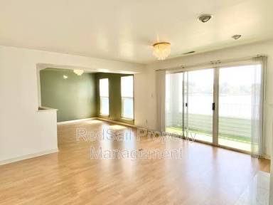Main picture of 212 Dockside Dr