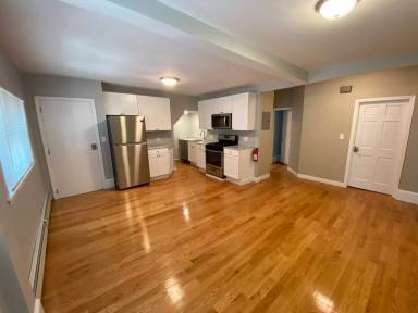 Main picture of 71 Hall Ave