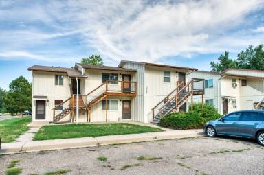 Main picture of 3500 Hayden Pl