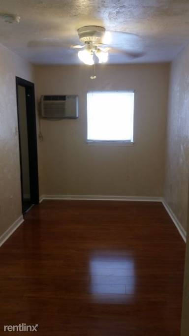 Main picture of 253 Meyran Ave