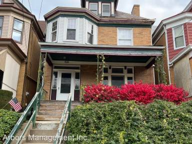 Main picture of 618 Orchard Ave
