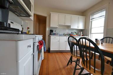 Main picture of 444 Washington St