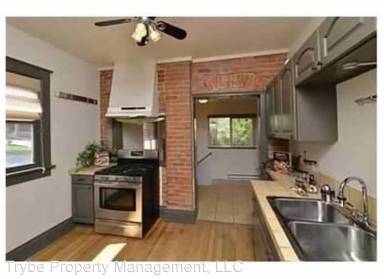 Main picture of 3055 W 21st Ave