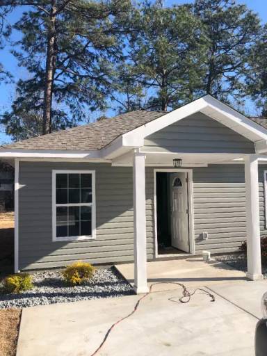 Main picture of 600-10 Lesia Ln