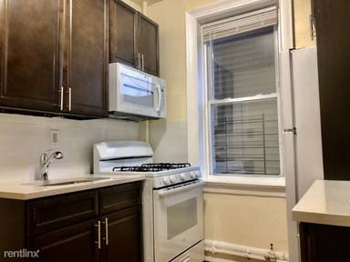 Main picture of 662 Avenue A