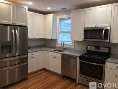 Main picture of 305 Highland Ave