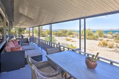 Main picture of 575 Sea Queen Dr