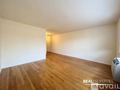 Main picture of 660 W Wrightwood Ave
