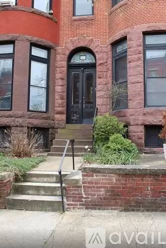 Main picture of 1714 Linden Ave