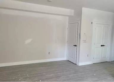 Main picture of 2 Fuller Pl