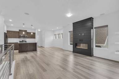 Main picture of 2250 N 475 W