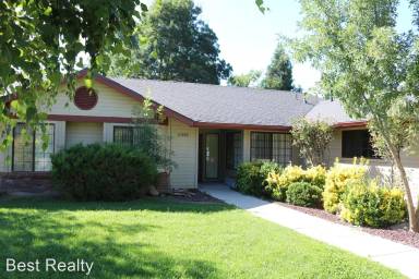 Main picture of 23880 Shoreline Ct