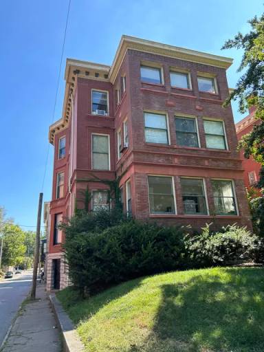 Main picture of 1401 S 3rd St