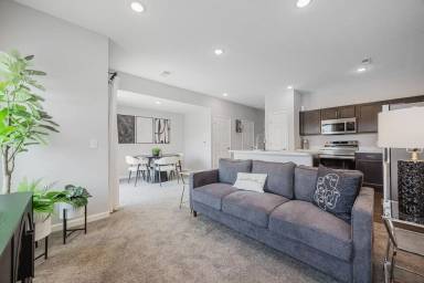 Main picture of 11 Woodford Way