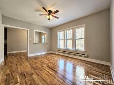 Main picture of 620-28 W Barry Ave