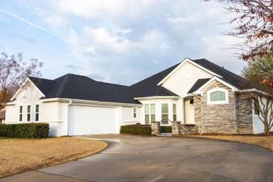 Main picture of 9301 Verdin Ct