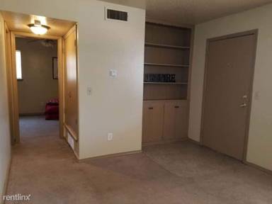 Main picture of 7100 NW 43rd St