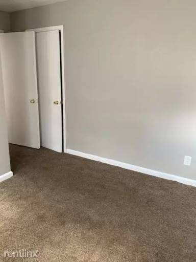 Main picture of 3280 W Boston Blvd