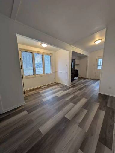 Main picture of 3320 176th St