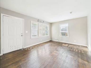 Main picture of 6149 Agnes Ave