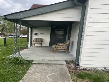 Main picture of 3337 Prospect St