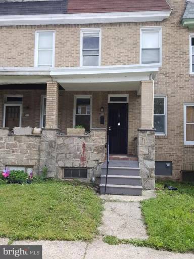 Main picture of 4252 Nicholas Ave