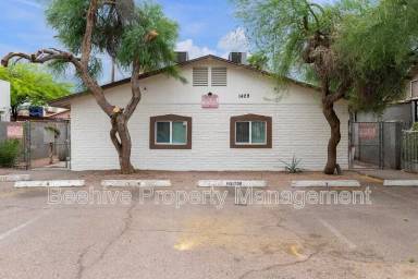 Main picture of 1429 E Fillmore St